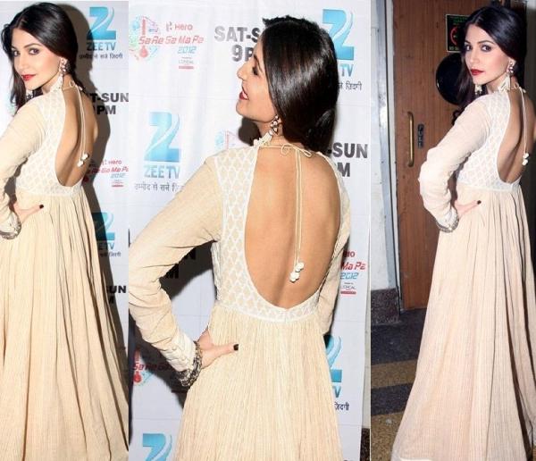 Gorgeous Anushka Sharma flaunts bare back